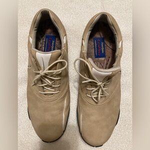 Footjoy LoPro women’s golf shoes